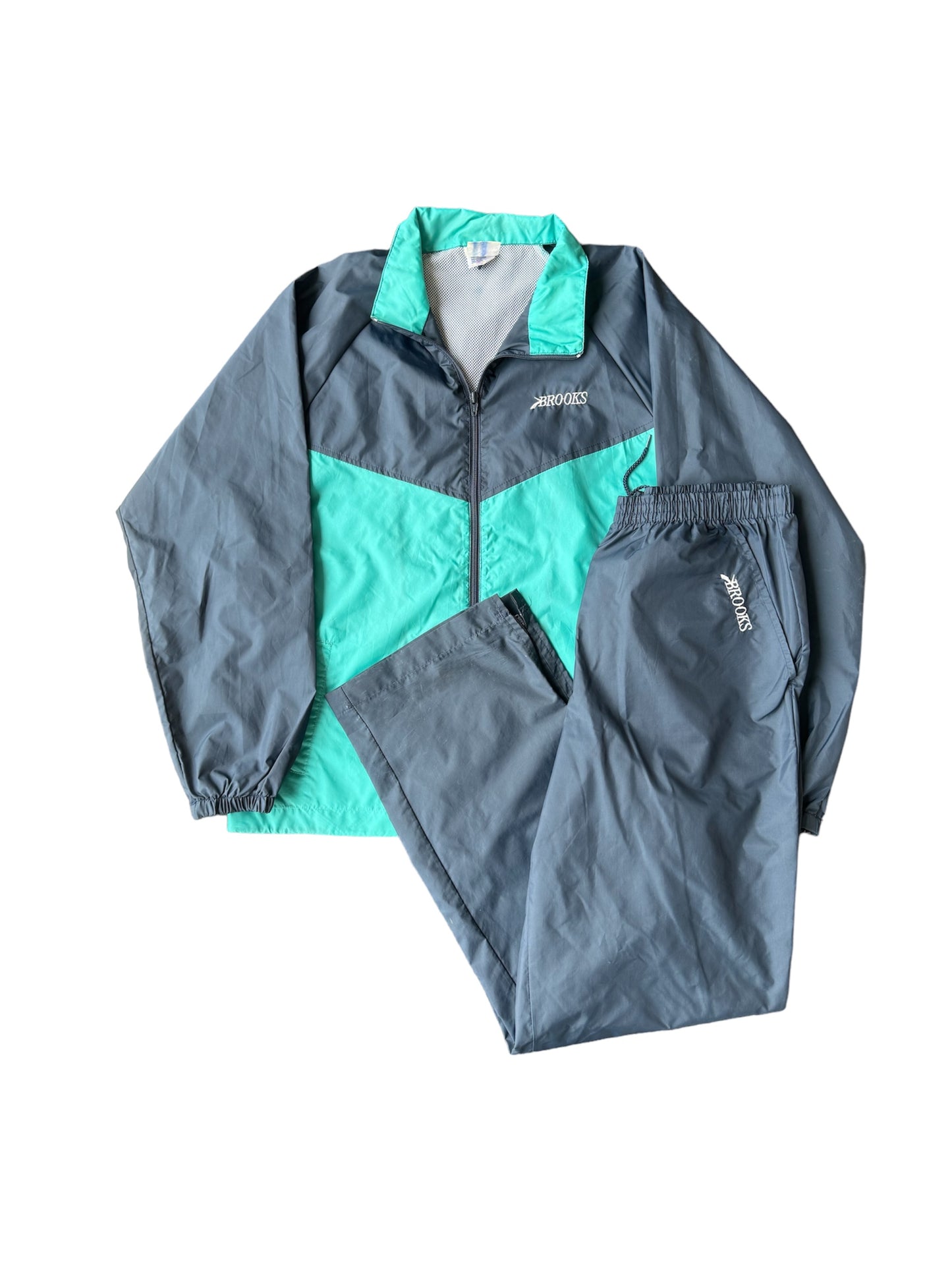 VTG Brooks Men’s Windbreaker Jacket & Track Pants Set Size: M