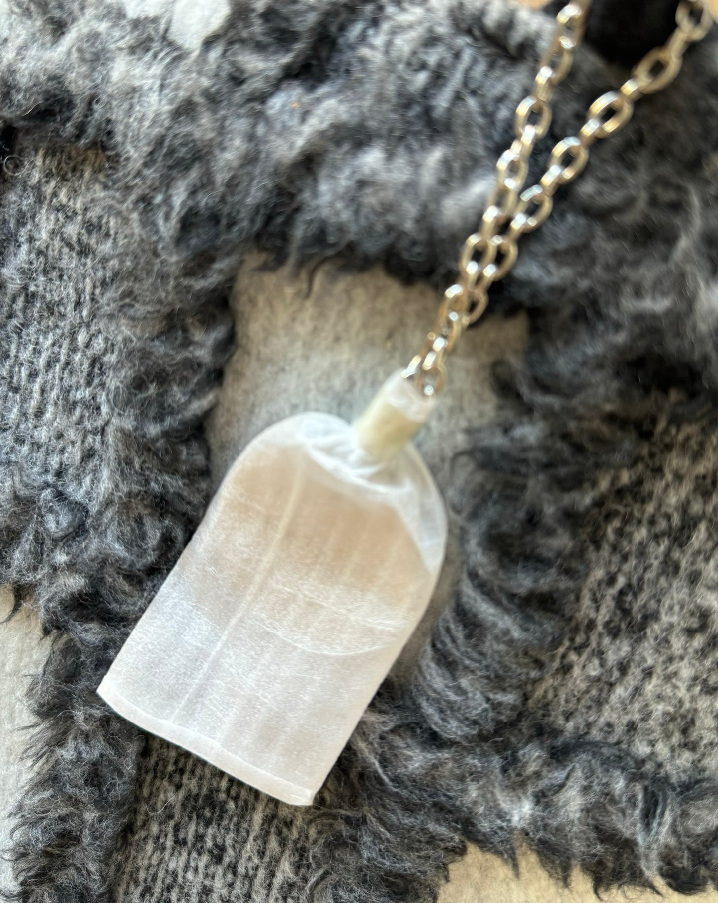 Alex•Max Europe Faux Fur Patchwork Crossbody Tote Purse Bag