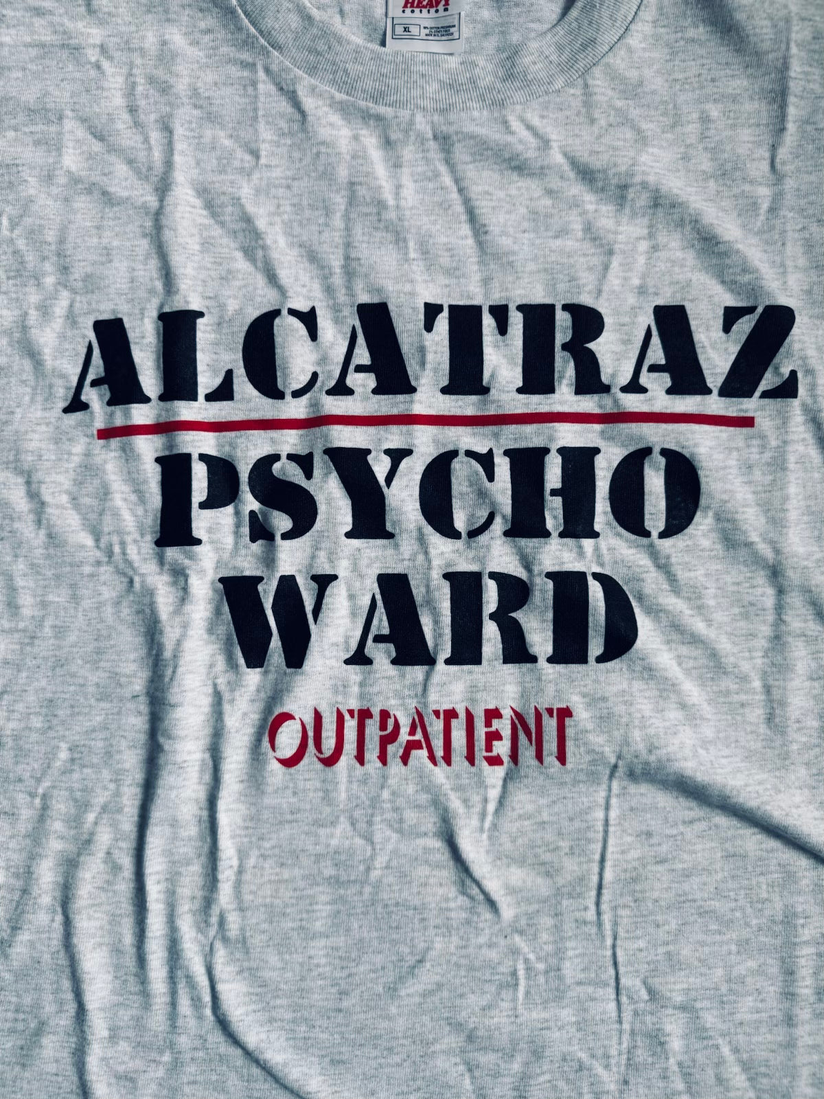 VTG Y2K Alcatraz Psycho Ward Outpatient FOTL Heavy Graphic T-Shirt Size: XL