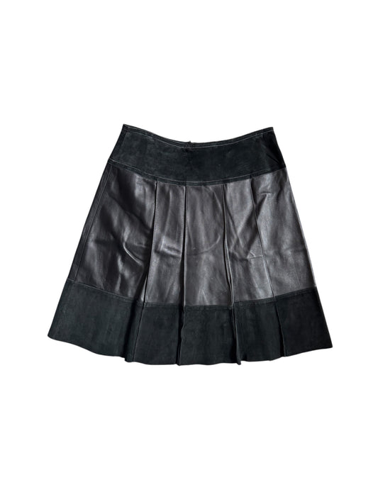Tristan & Iseut Leather Suede Black Pleated Skirt Size: 8