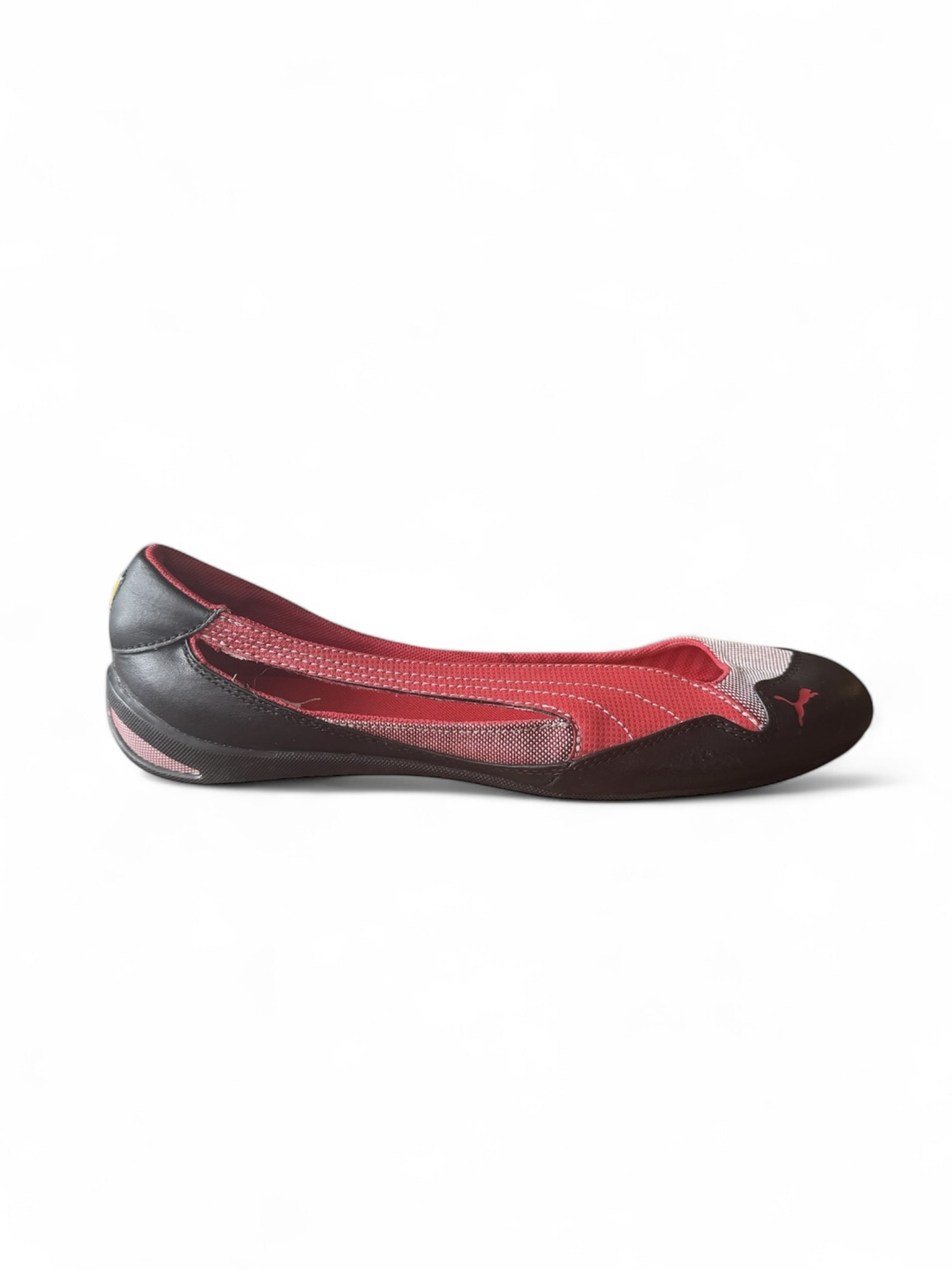 希少　00s PUMA flat shoes black red VTG Y2K 2000s Puma Ferrari Archive Black/Red Ballet Flats US