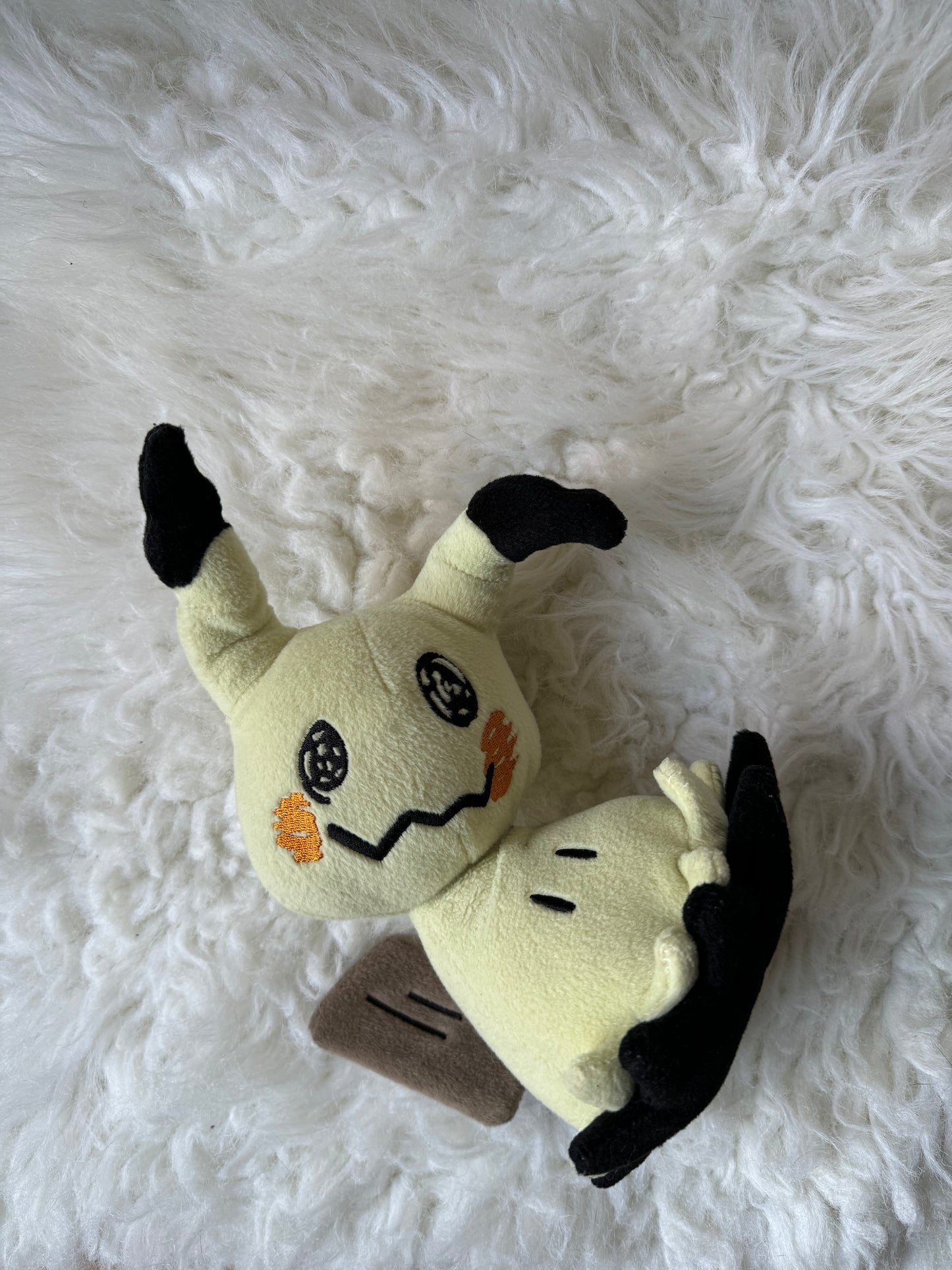 TOMY Pokémon Bundle Mimikyu Plush & Master Poke Ball Bean Bag Plush