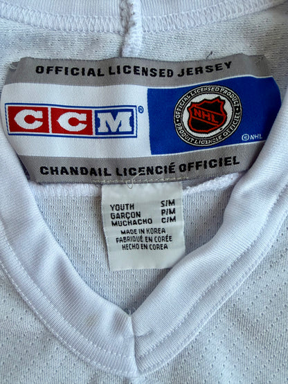 VTG Vancouver Canucks NHL CCM Hockey Jersey Youth Size: S/M