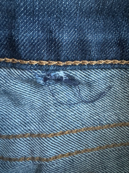 True Religion Gwen Skinny Blue Women's Zippered Ankle Jeans Size: 27