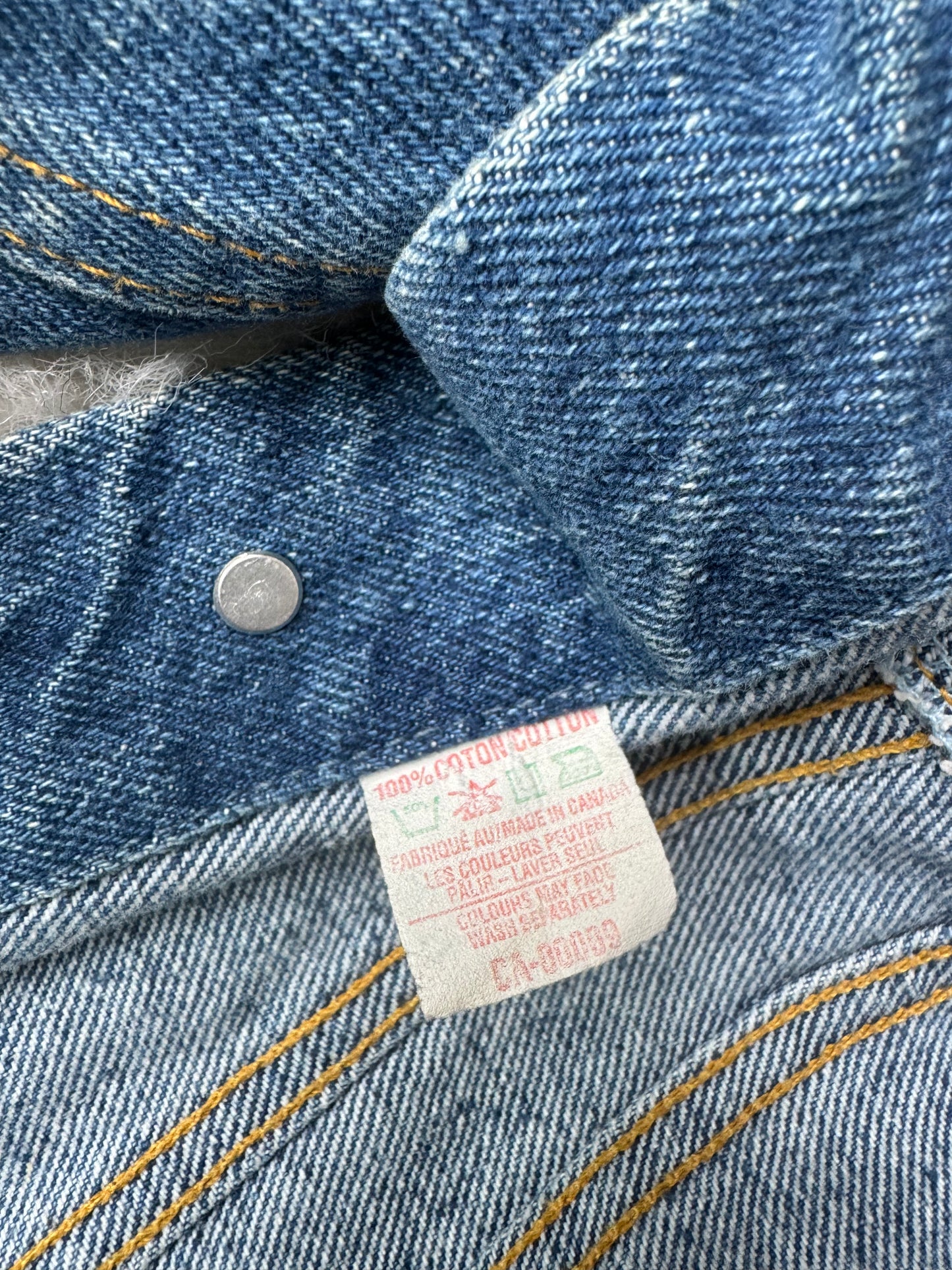 VTG Lee Riders Women's Denim Trucker Jacket Size: M