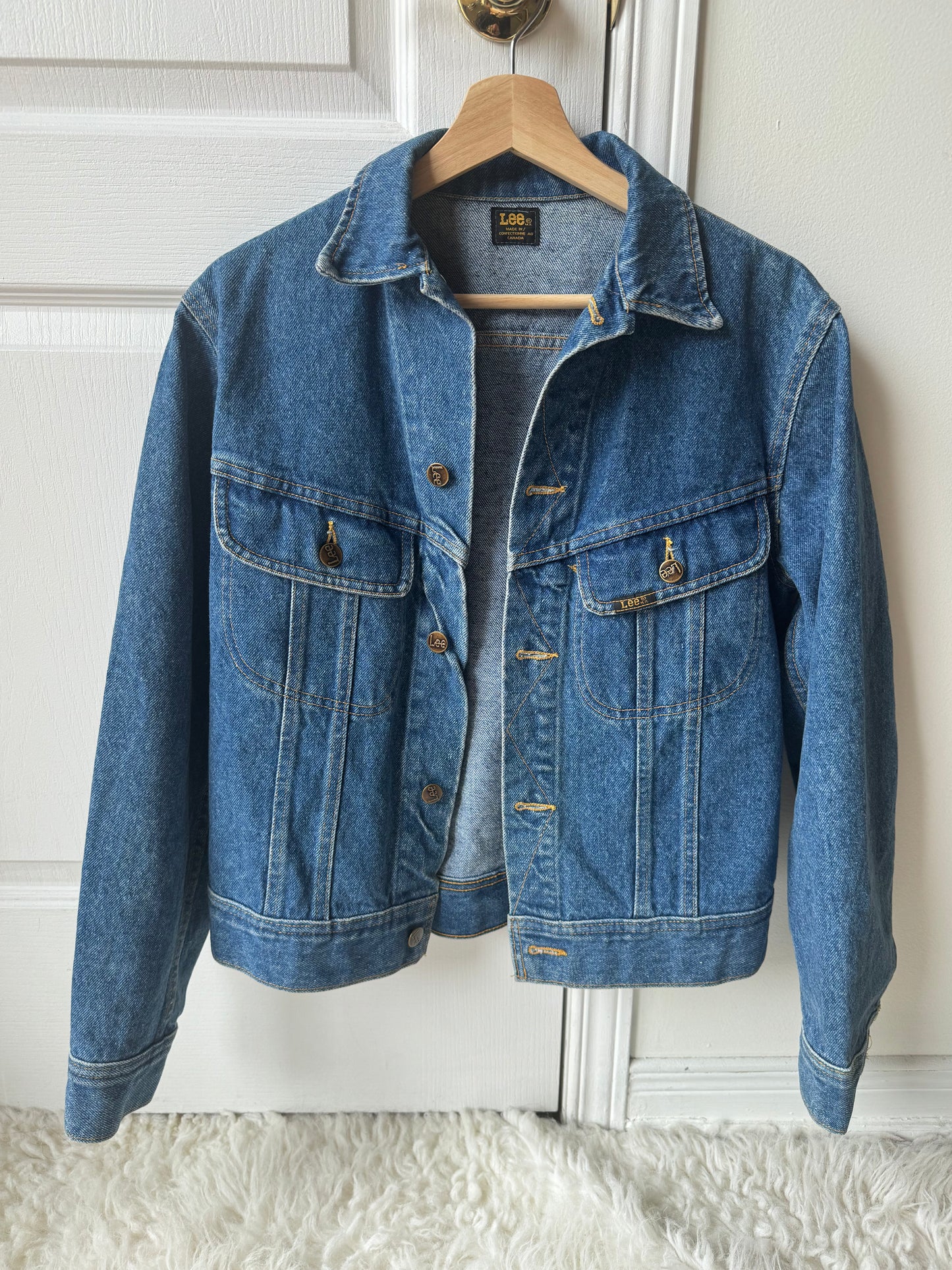 VTG Lee Riders Women's Denim Trucker Jacket Size: M