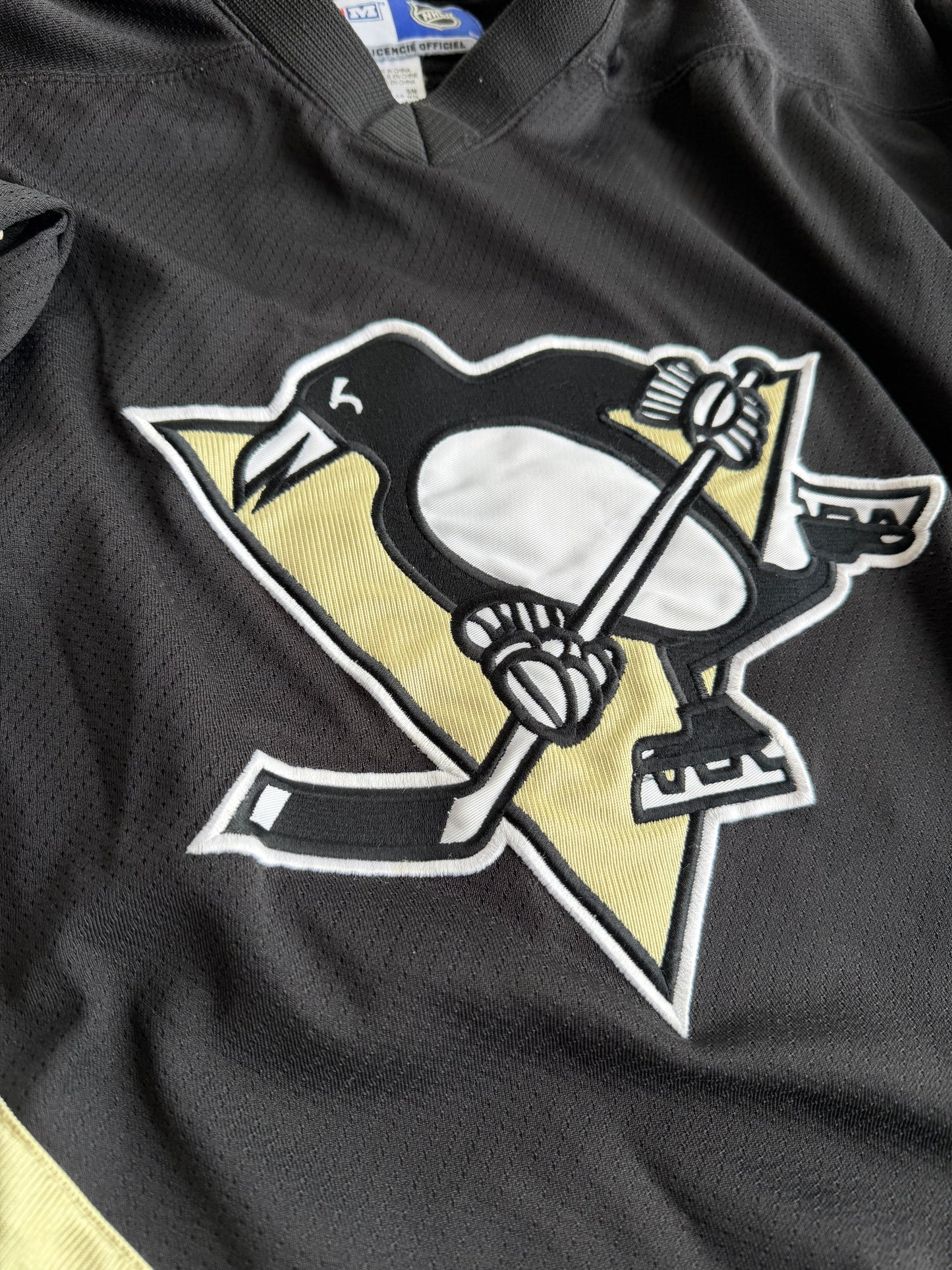 Pittsburgh Penguins Sidney Crosby #87 Retro NHL CCM Hockey Jersey Youth Size: S/M