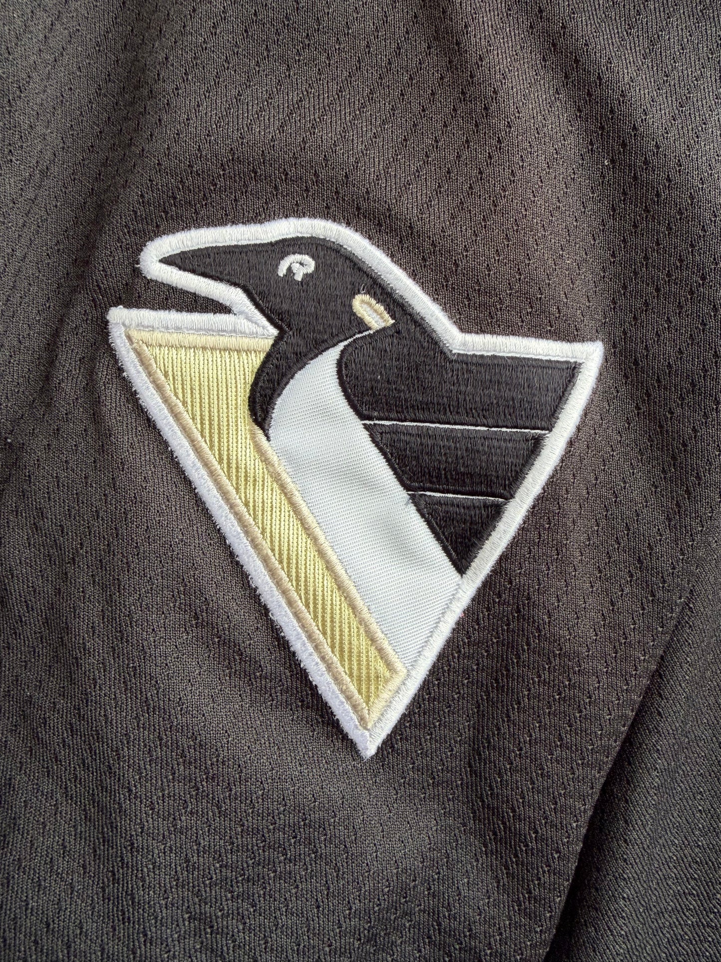 Pittsburgh Penguins Sidney Crosby #87 Retro NHL CCM Hockey Jersey Youth Size: S/M
