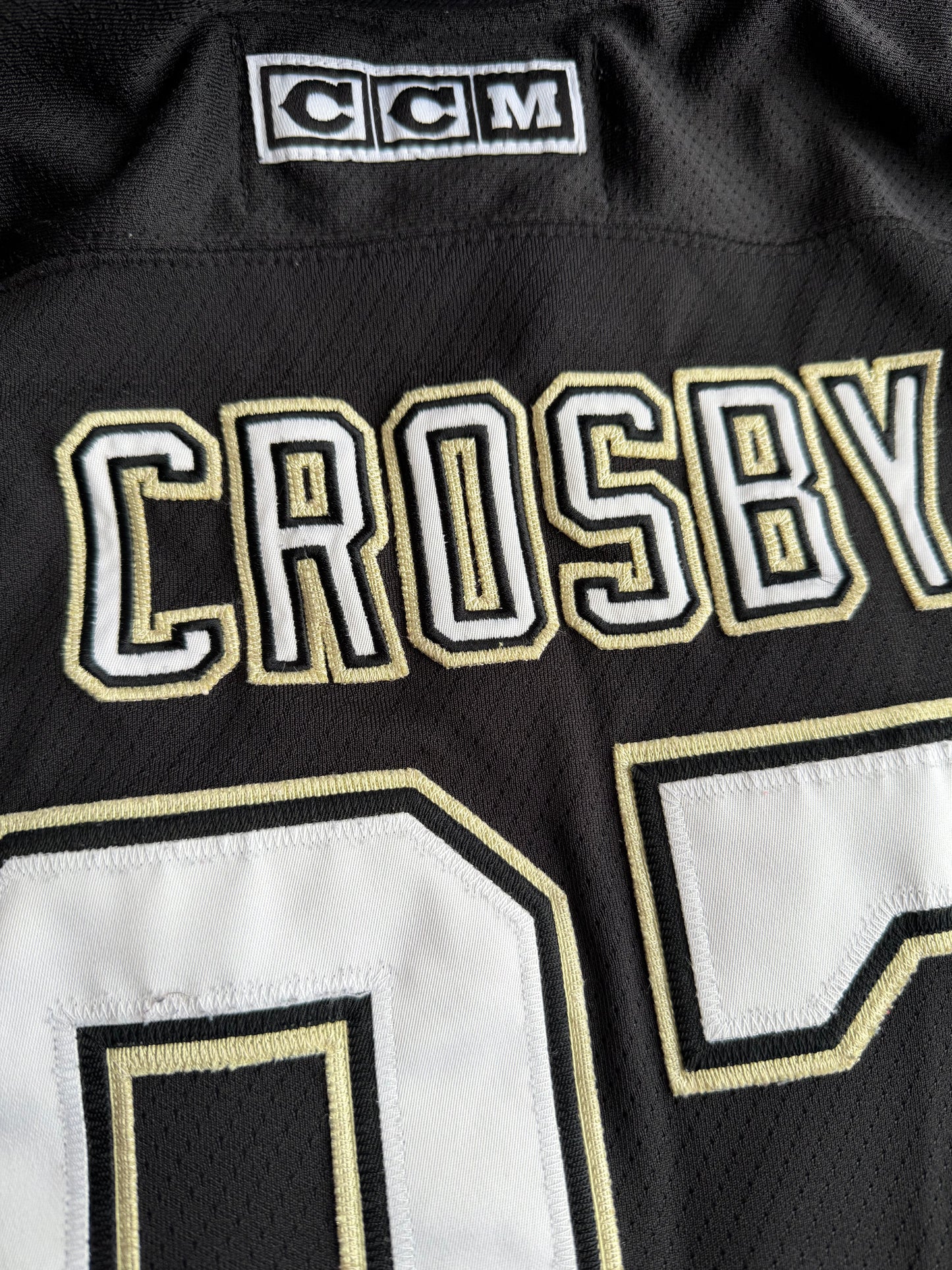 Pittsburgh Penguins Sidney Crosby #87 Retro NHL CCM Hockey Jersey Youth Size: S/M