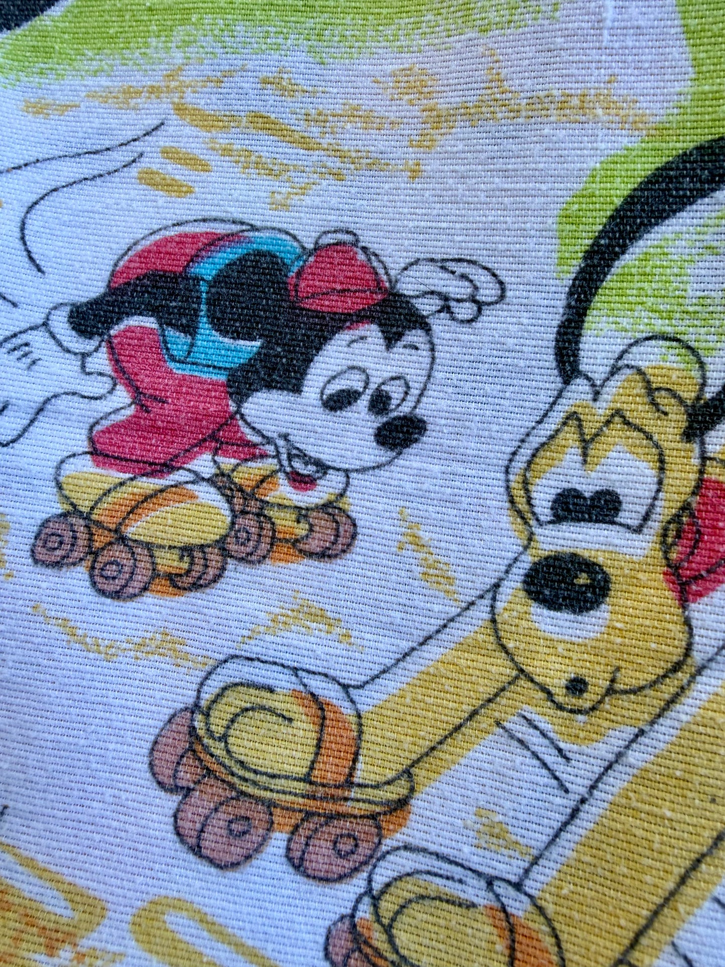 VTG '80s Disney Mickey & Friends Rainbow Skating Flat Sheet Size: TWIN