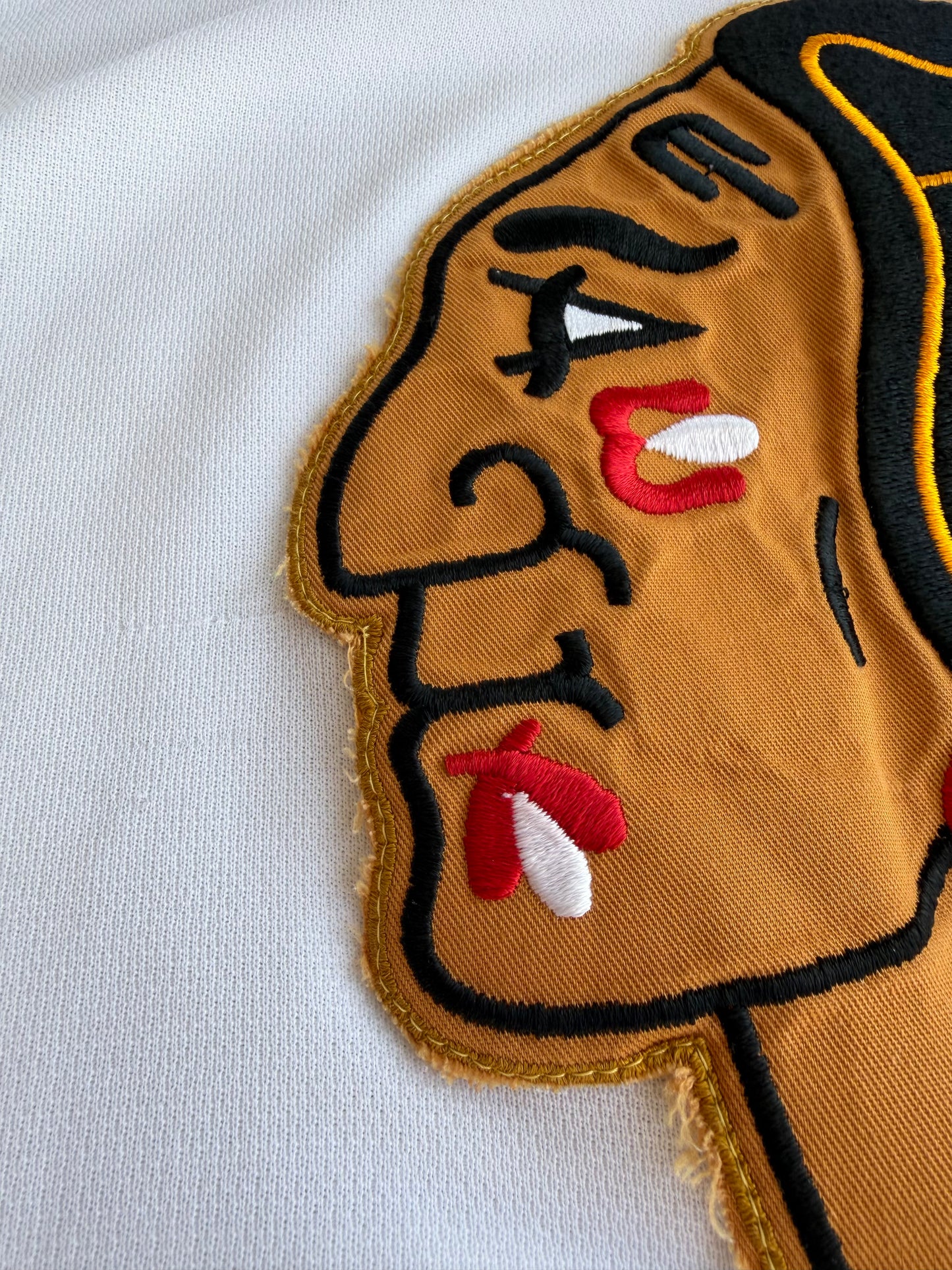 VTG Chicago Blackhawks NHL CCM Away Jersey Youth Size: L/XL