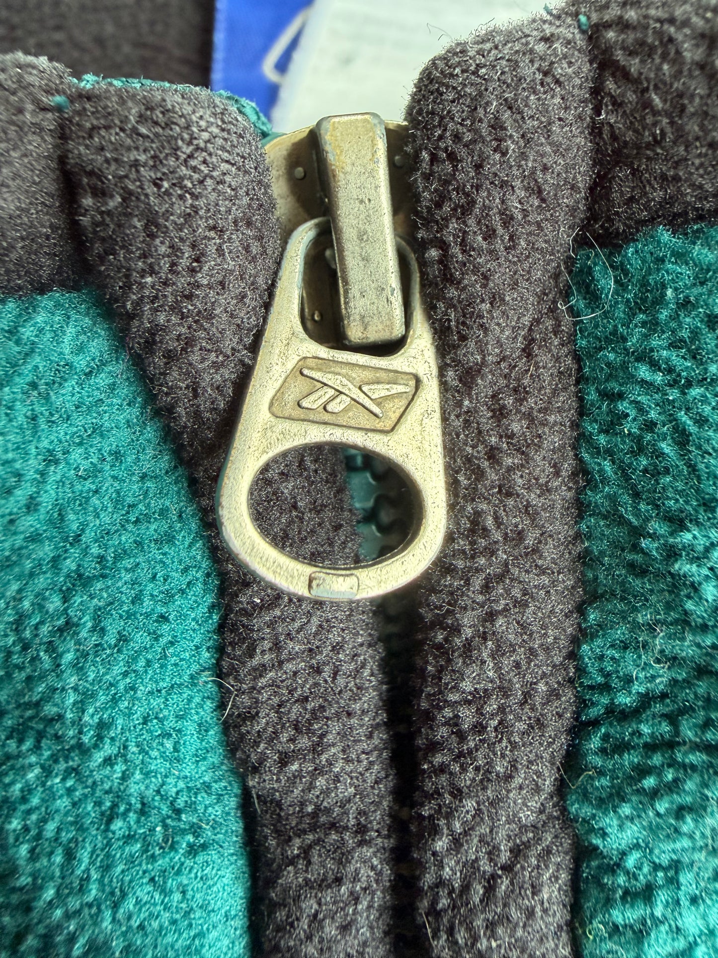 VTG Philadelphia Eagles Reebok Quarter-Zip Fleece Size: L