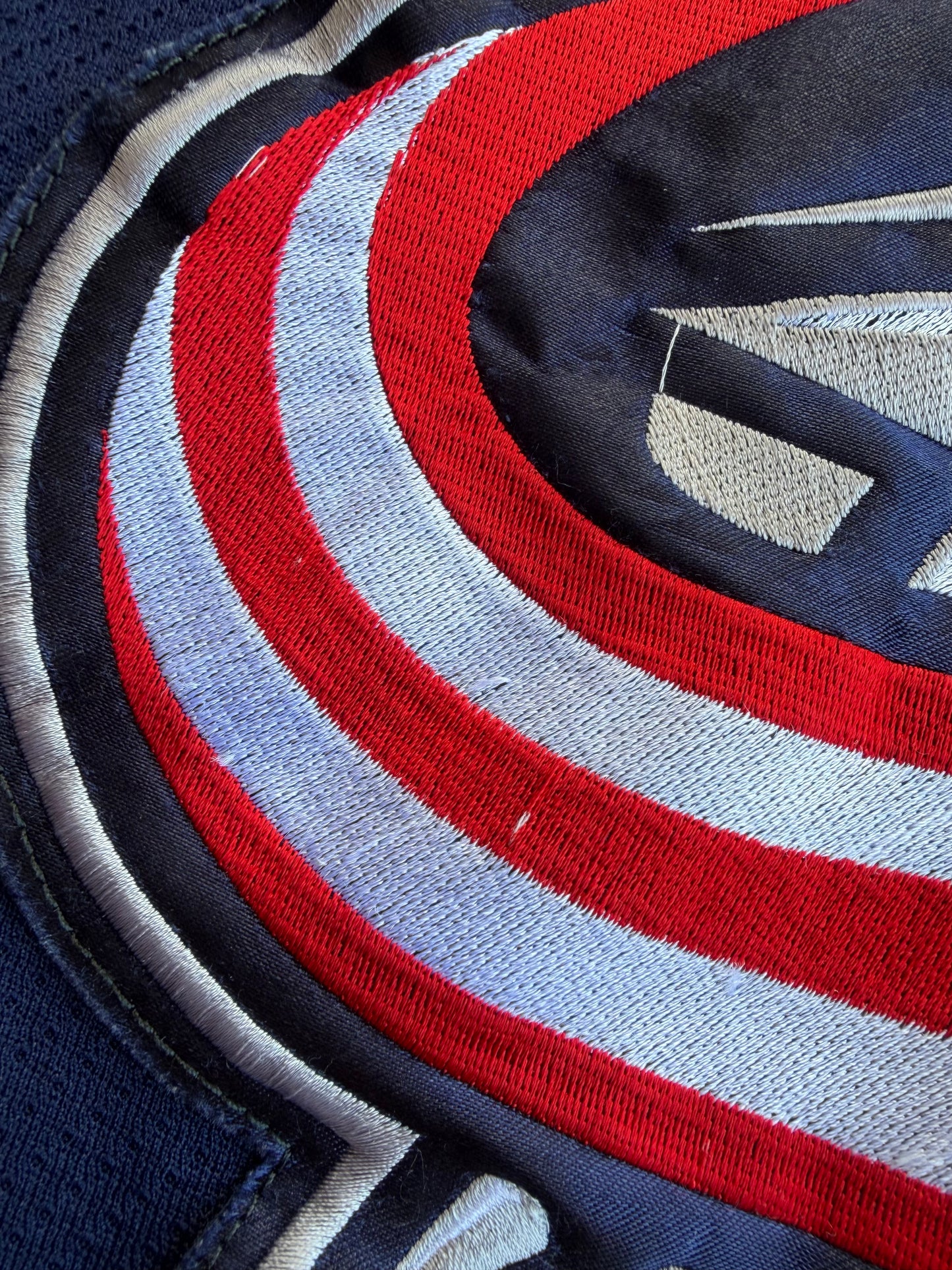 2003-07 Columbus Blue Jackets CCM Alternate Hockey Jersey Y2K Youth Size: L/XL