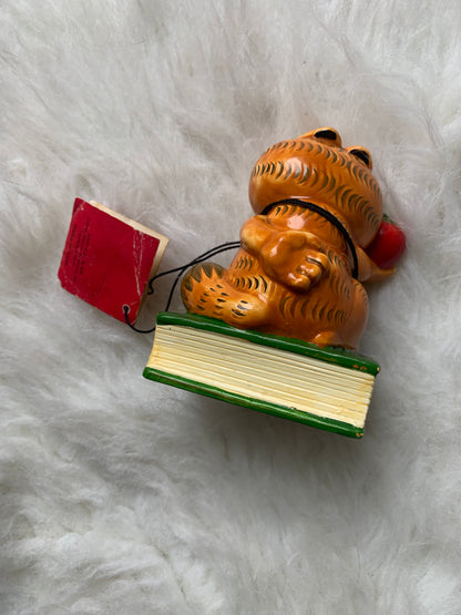 VTG 1981 Enesco Garfield Ceramic Figure “The Dog Ate My Homework” Figurine With Tag