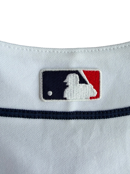 Cleveland Indians MLB White Majestic Authentic Collection Jersey Size: 44 (L)