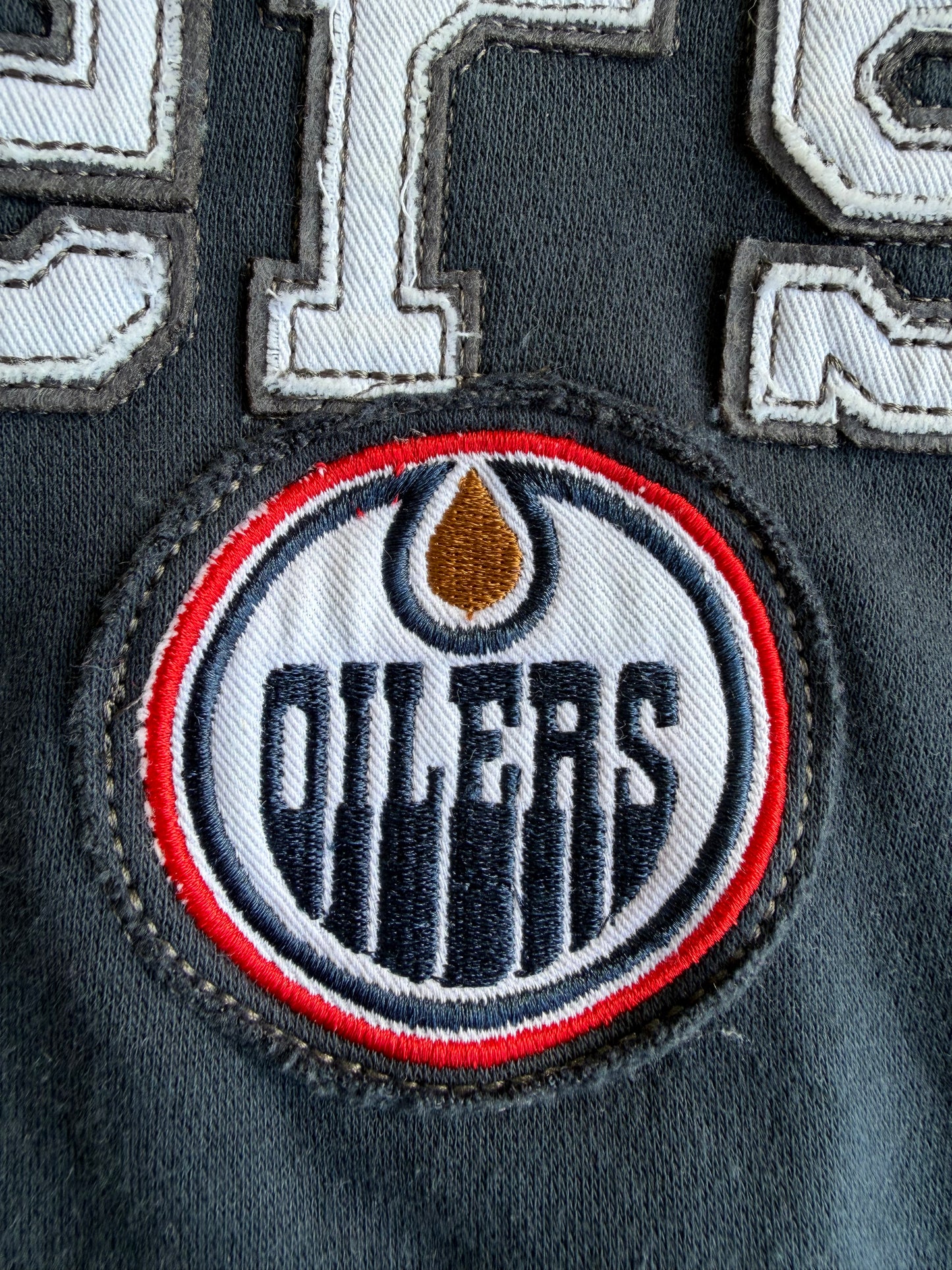 Edmonton Oilers Old Time Hockey NHL Futures Collection Sweatshirt Youth Size: L