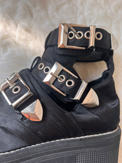 Jeffrey Campbell Mingus Buckle Strap Platform Bootie US 8