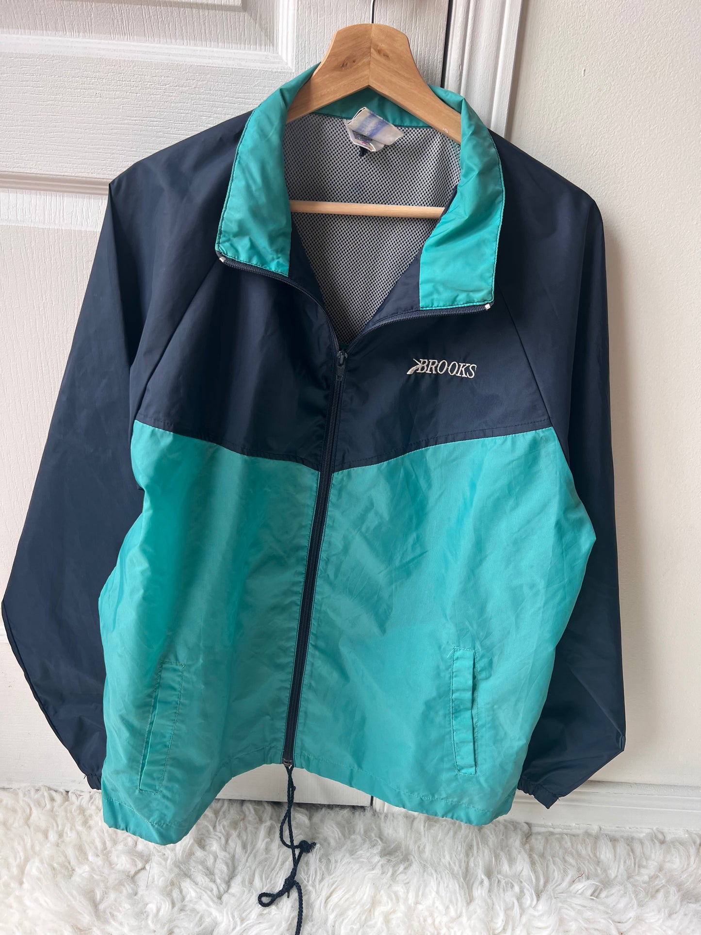 VTG Brooks Men’s Windbreaker Jacket & Track Pants Set Size: M