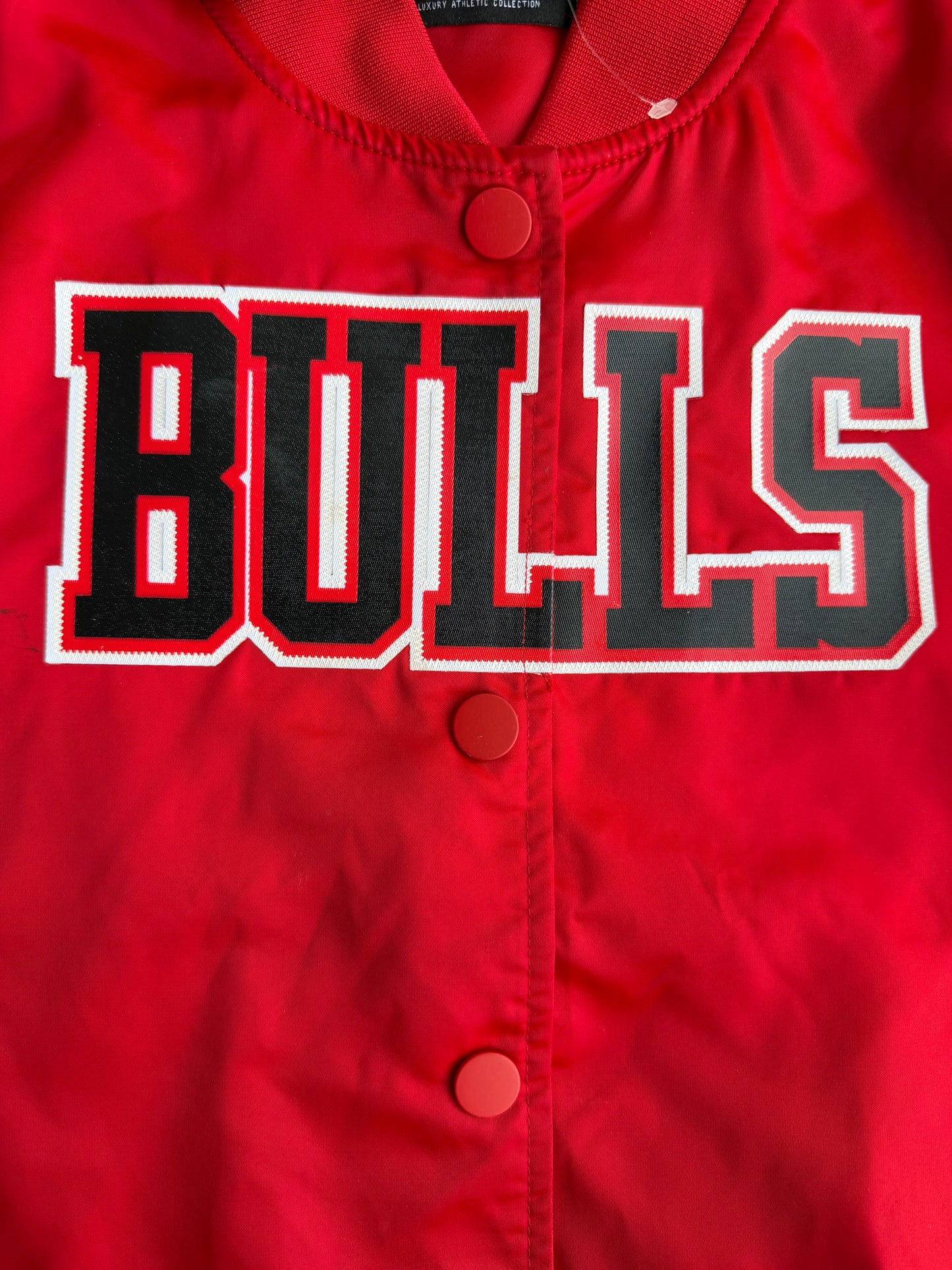 Chicago Bulls Pro Standard Women's Red Satin Bomber Jacket Size: XS