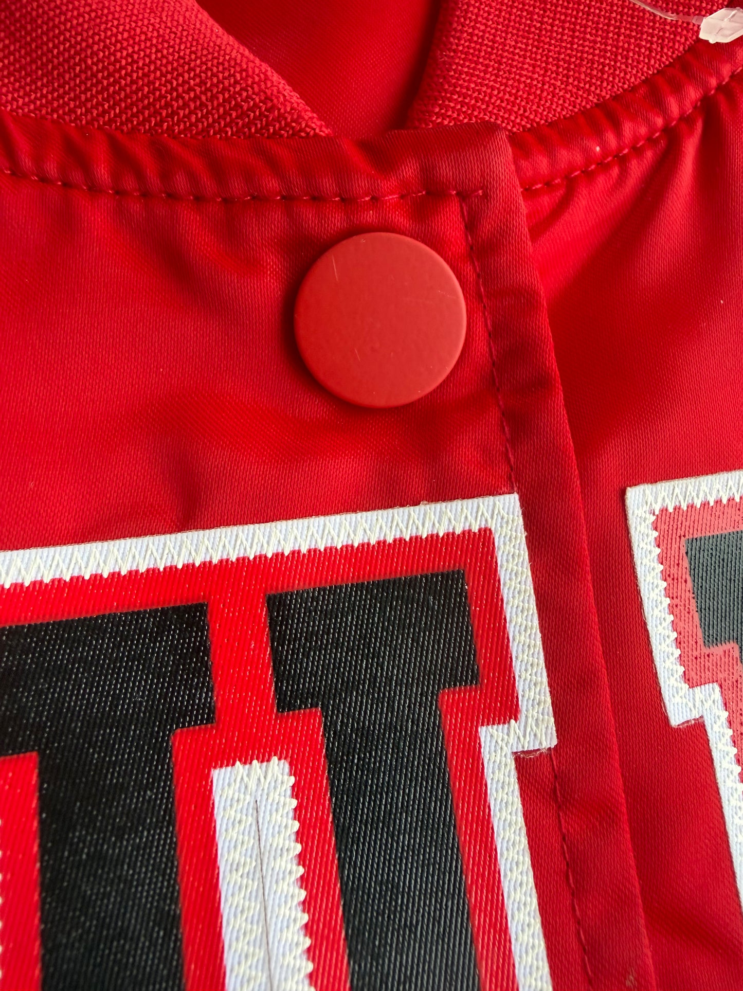 Chicago Bulls Pro Standard Women's Red Satin Bomber Jacket Size: XS