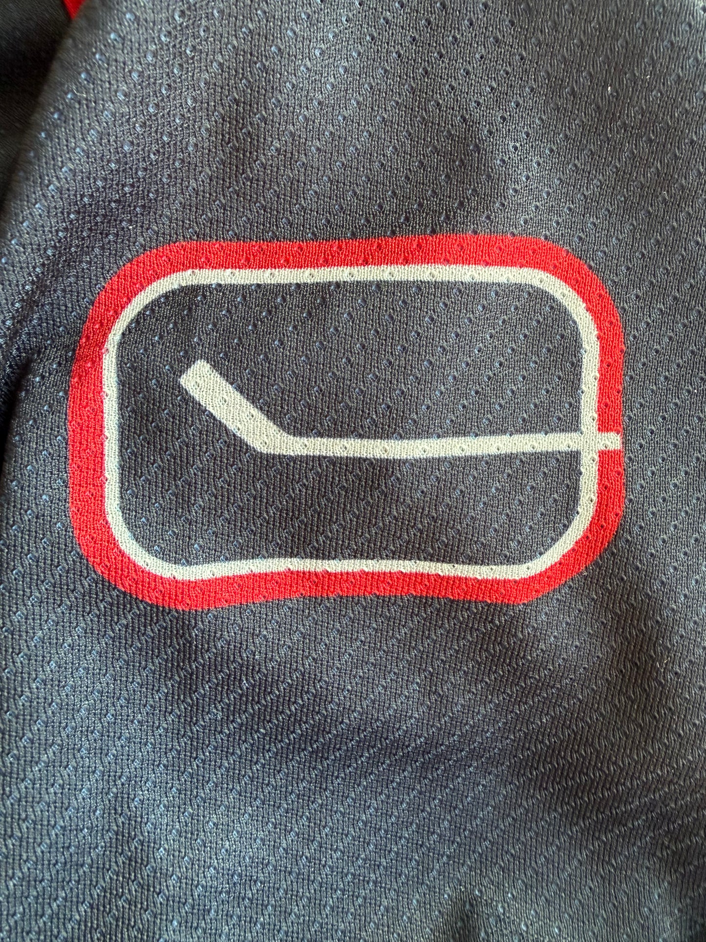 VTG Vancouver Canucks NHL CCM Hockey Jersey Child Size: OS