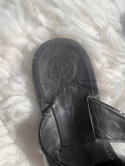 Tory Burch Breely Black Patent Gold Logo Flower Flip-Flops Sandals US 7