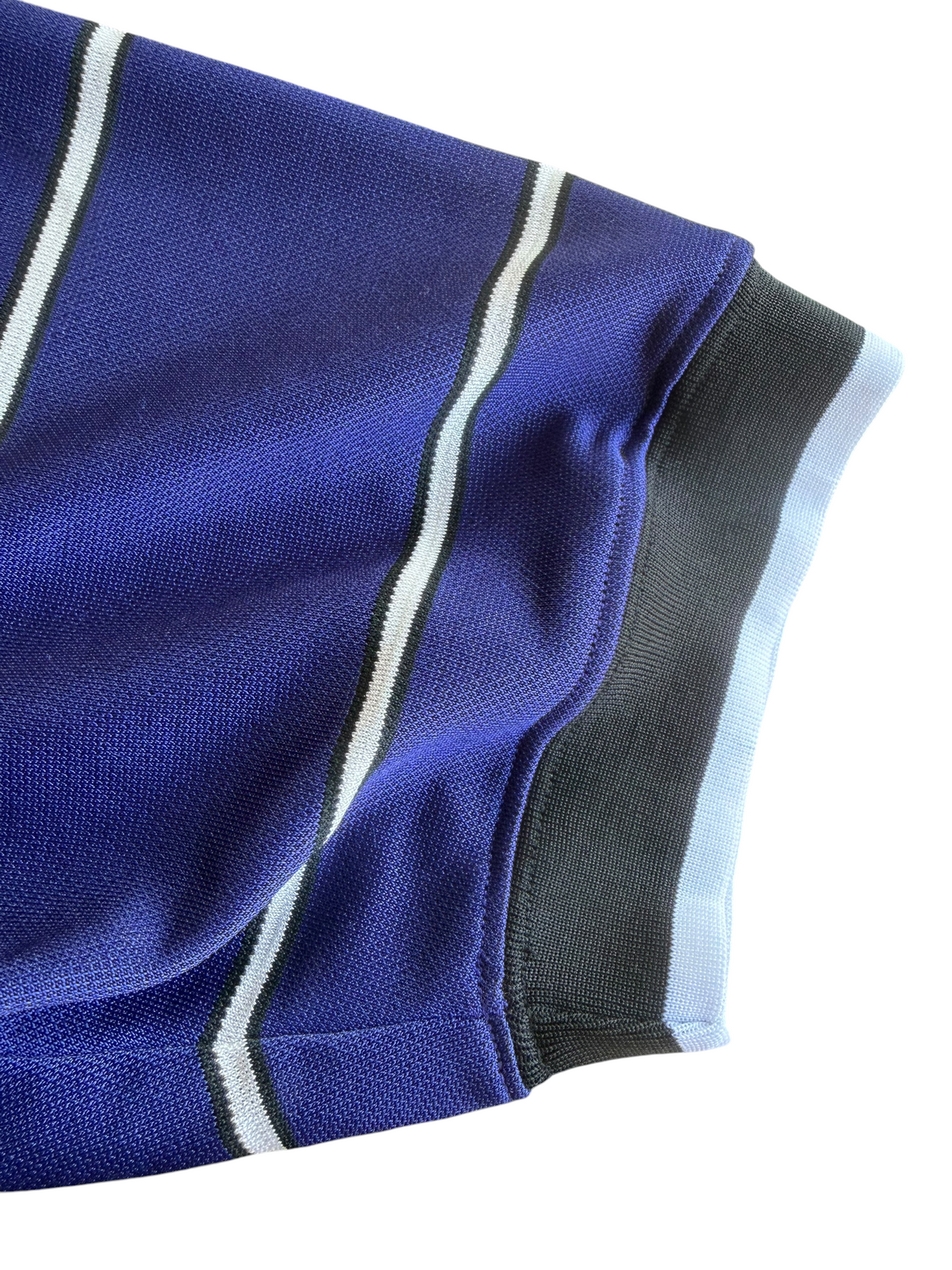 VTG ‘90s Nike Blue Striped Soccer Jersey V-Neck Size: S