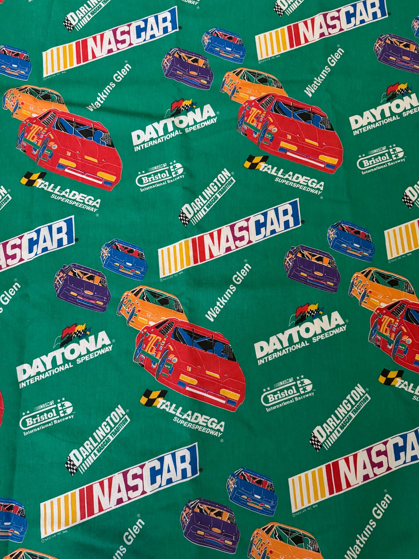VTG 1995 NASCAR Daytona Talladega Bristol Bed Sheet Set - 3 Pieces Size: TWIN