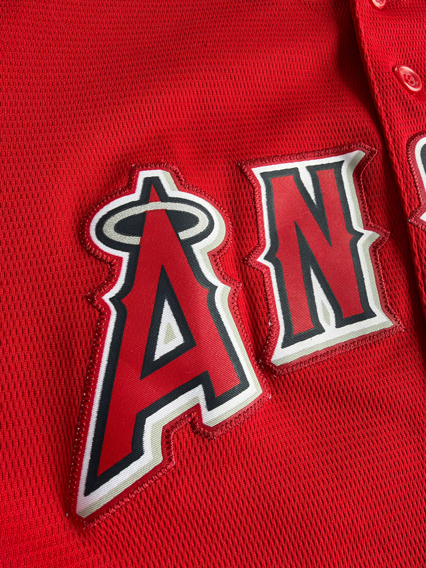 Los Angeles Angels Mike Trout #27 Majestic Youth Red Jersey Size: XL (18/20)