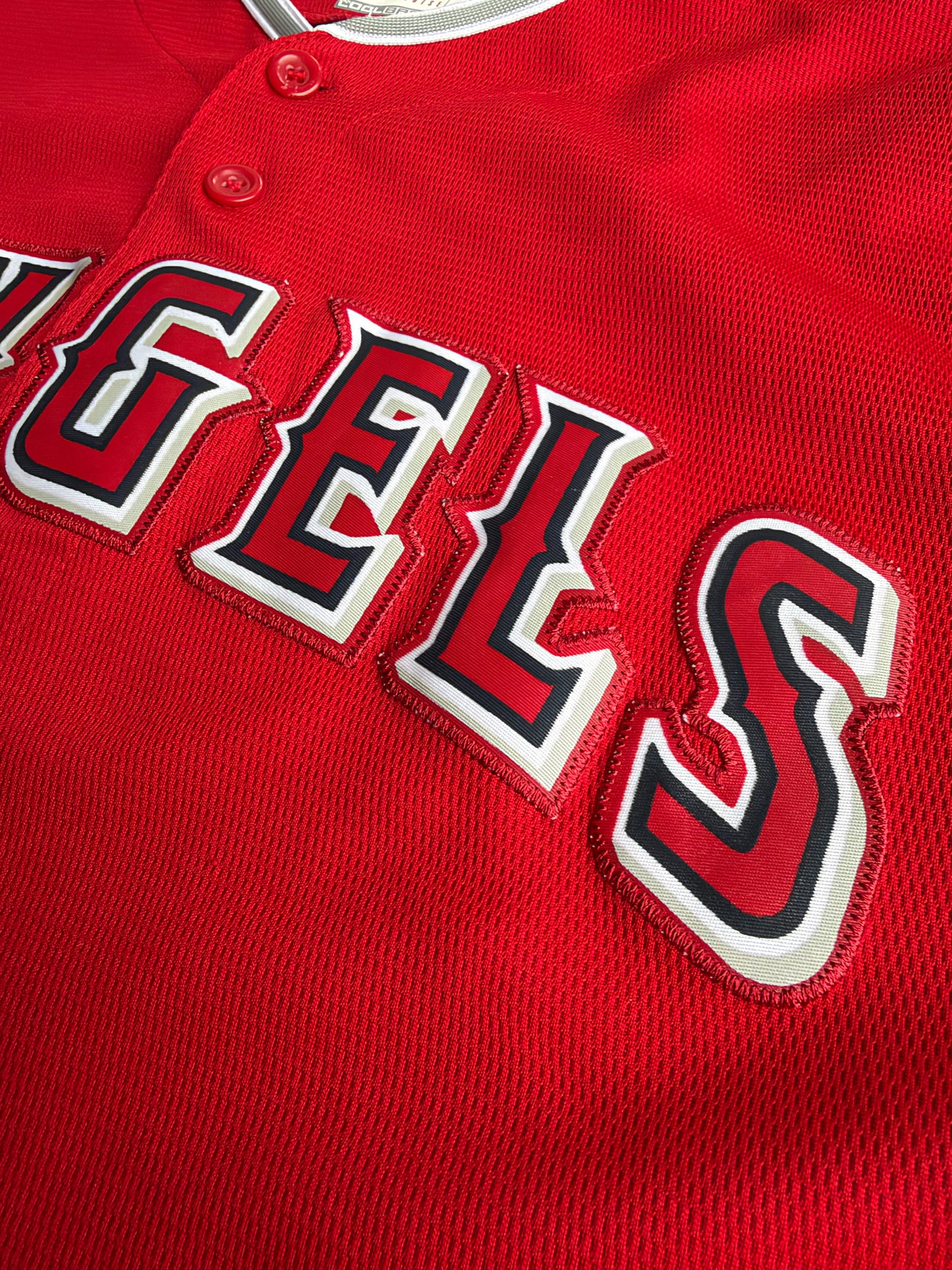 Los Angeles Angels Mike Trout #27 Majestic Youth Red Jersey Size: XL (18/20)
