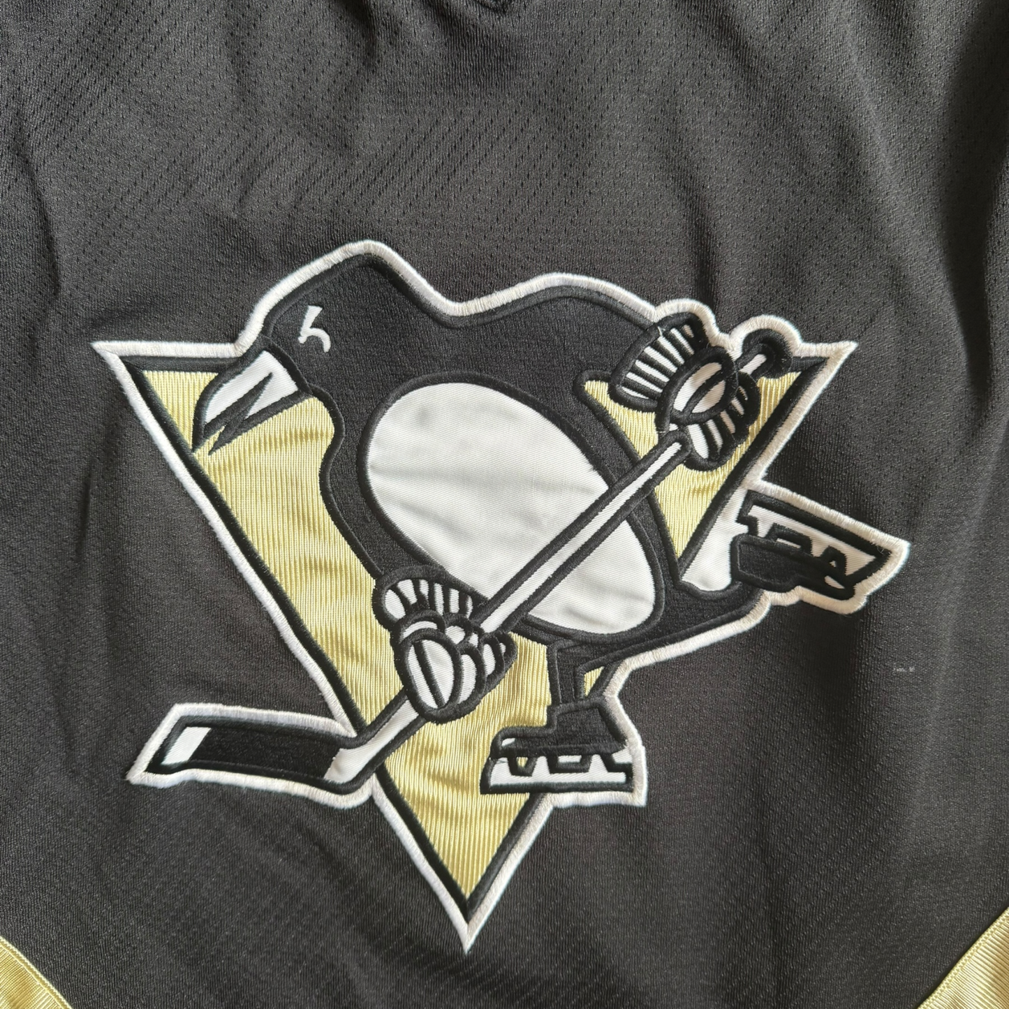 Pittsburgh Penguins Sidney Crosby #87 Retro NHL CCM Hockey Jersey Youth Size: S/M