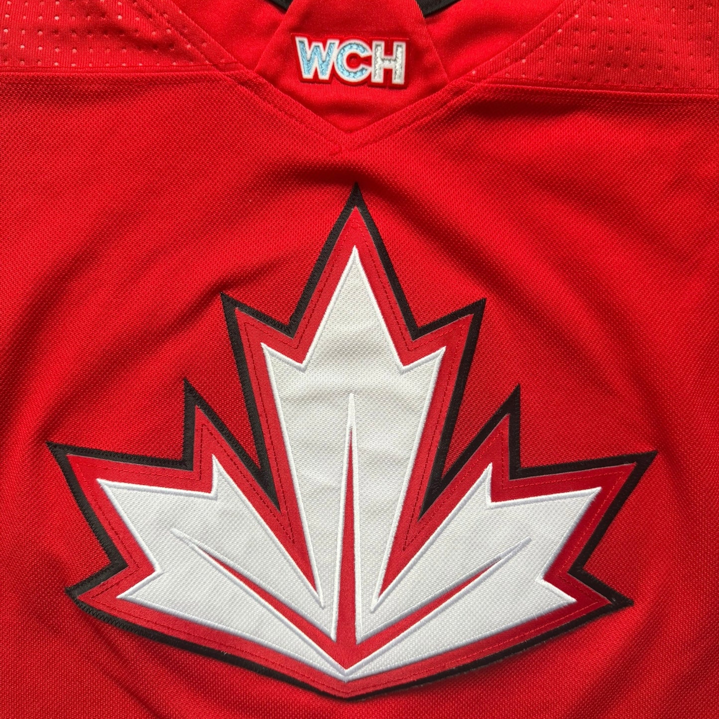 Team Canada WCH 2016 Adidas Hockey Fan Wear Slim Fit Jersey Size: M