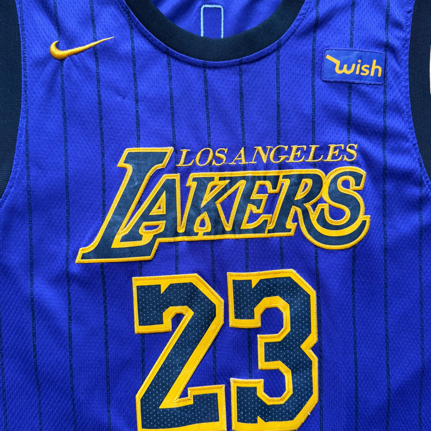 2018-19 LA Lakers LeBron James #23 Nike CE Lore Series Swingman Jersey Size: 54