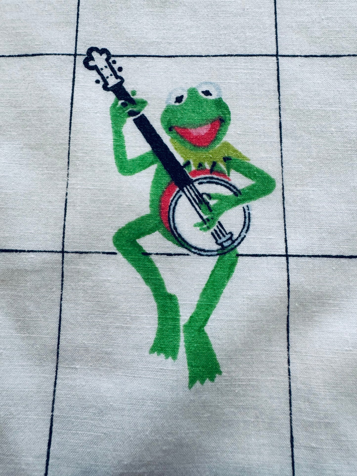 VTG 1980 The Muppets Kermit the Frog Playing Banjo Flat Sheet Size: TWIN