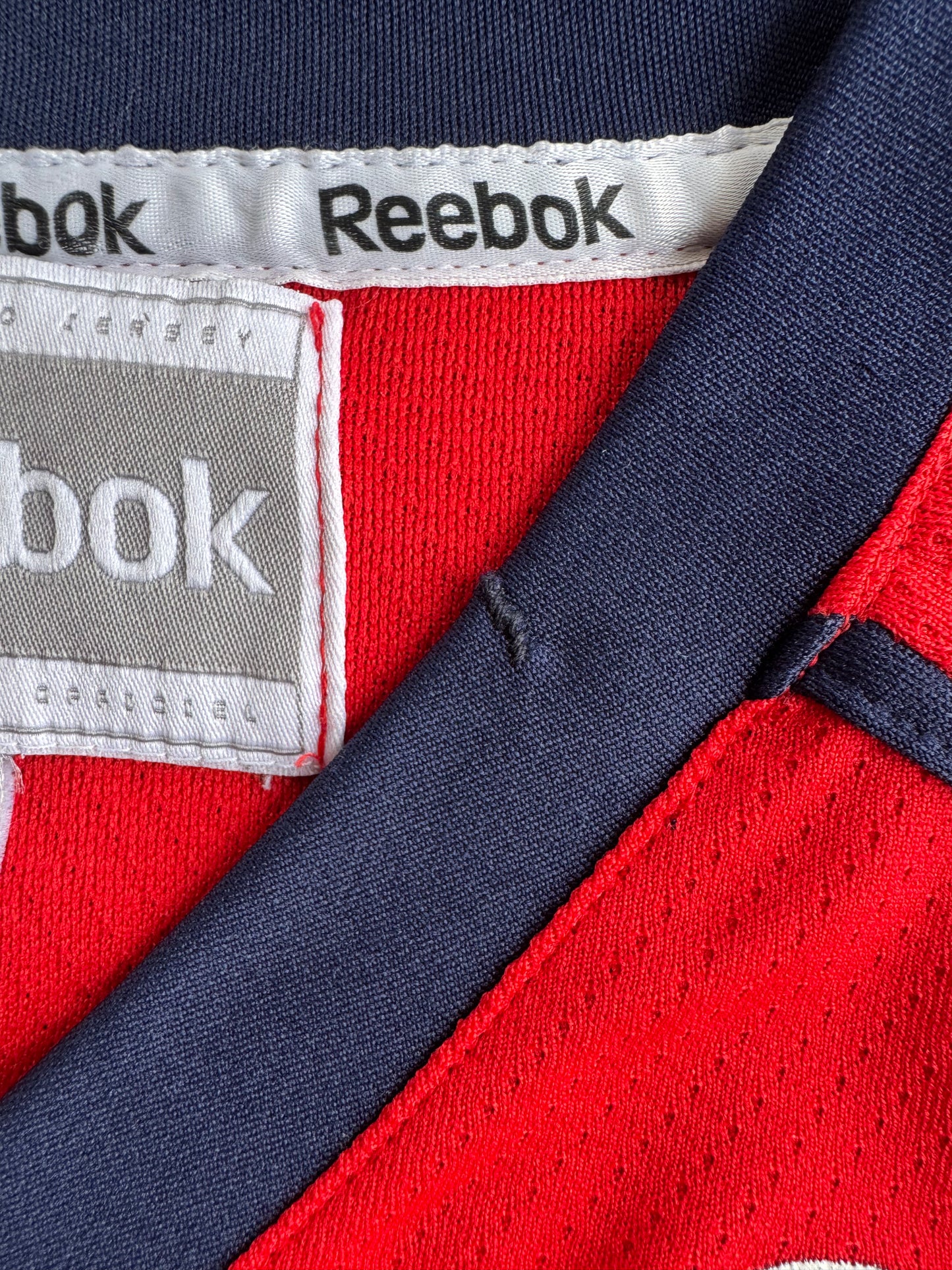 Washington Capitals NHL Alex Ovechkin #8 Reebok Hockey Jersey Youth Size: L/XL