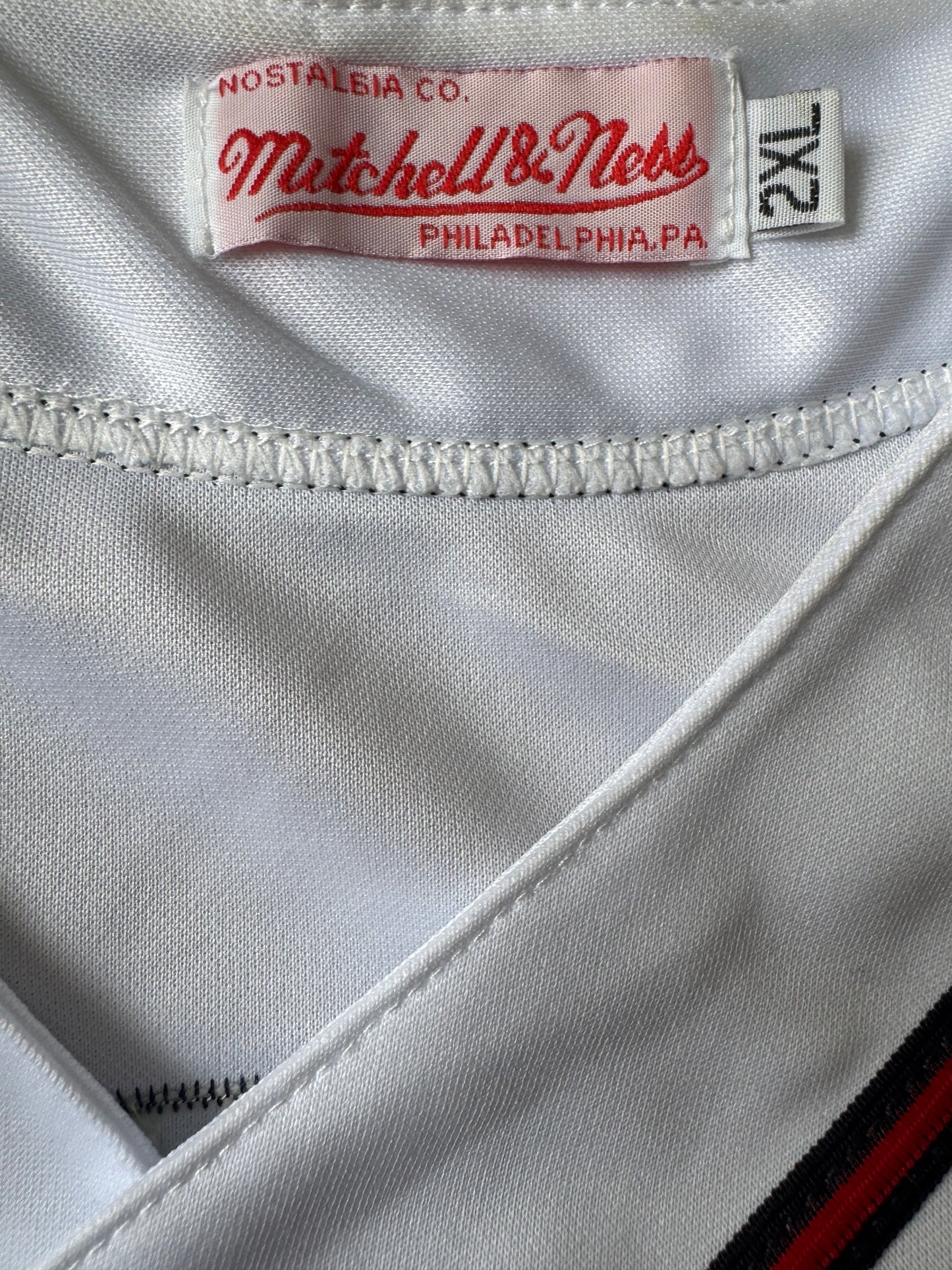 Atlanta Braves Greg Maddux #31 Sewn Mitchell & Ness MLB WS 1995 Jersey Size: XXL