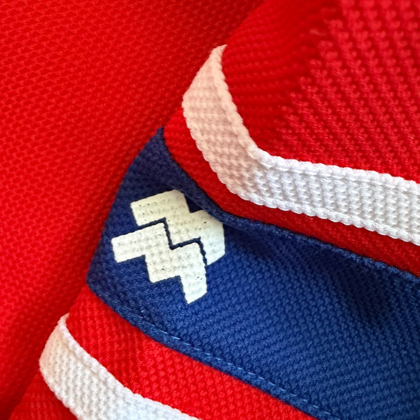VTG Montreal Canadiens NHL Mighty Mac Red Hockey Jersey Youth Size: L (14-16)
