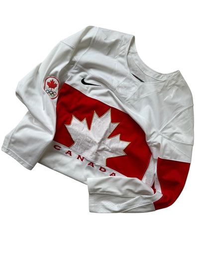 IIHF Team Canada ‘14 Olympic NIKE White Hockey Jersey Women's Size: XS