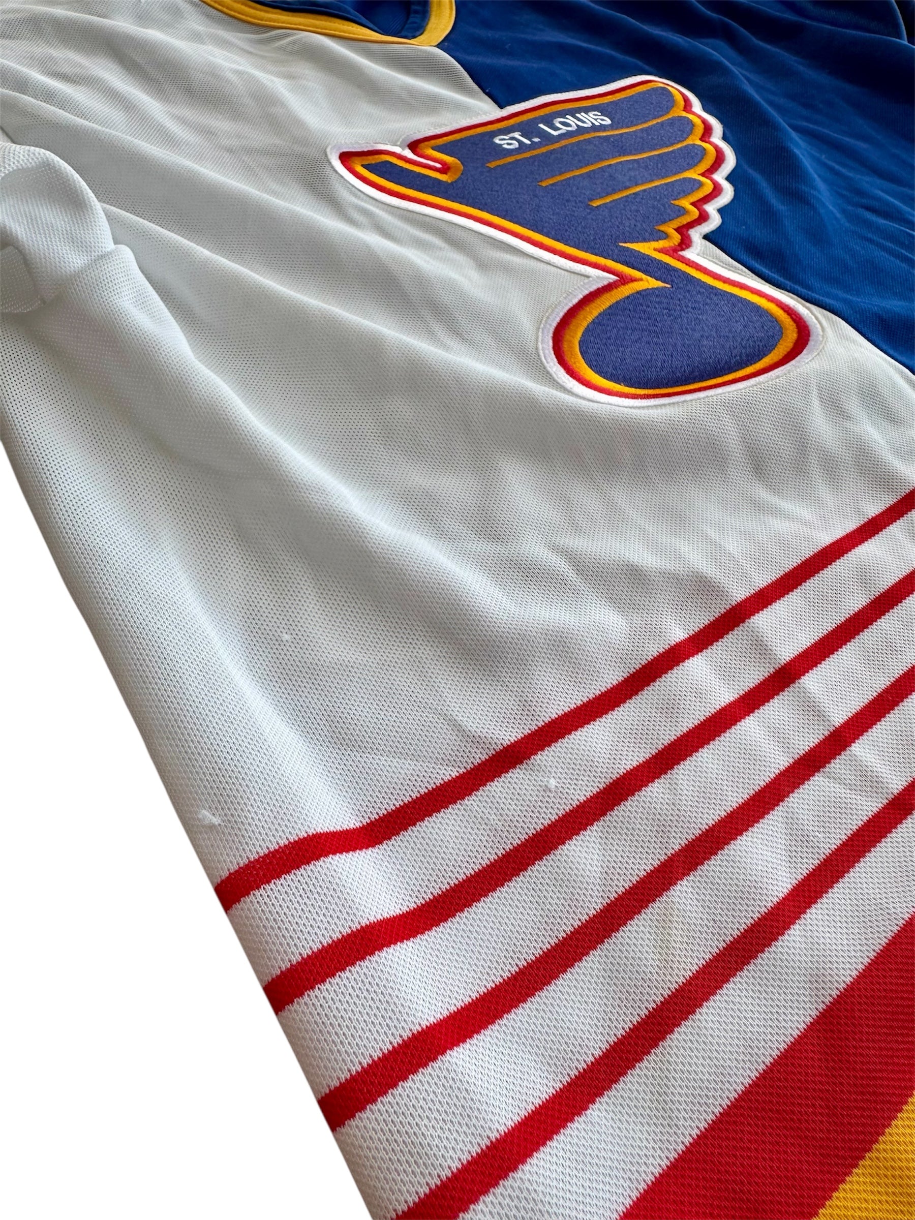 Side view of VTG 1990s St. Louis Blues CCM NHL split hockey jersey size S
