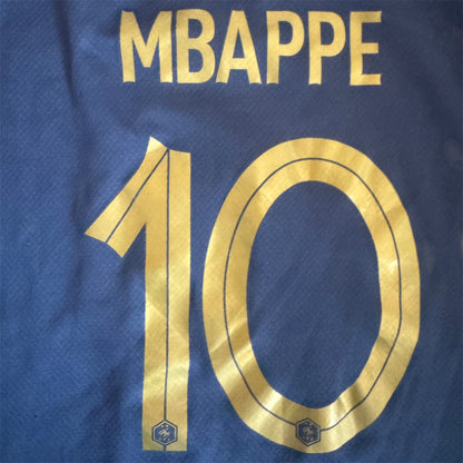 2022-23 France Kylian Mbappé #10 Nike Football Jersey Youth Size: 26