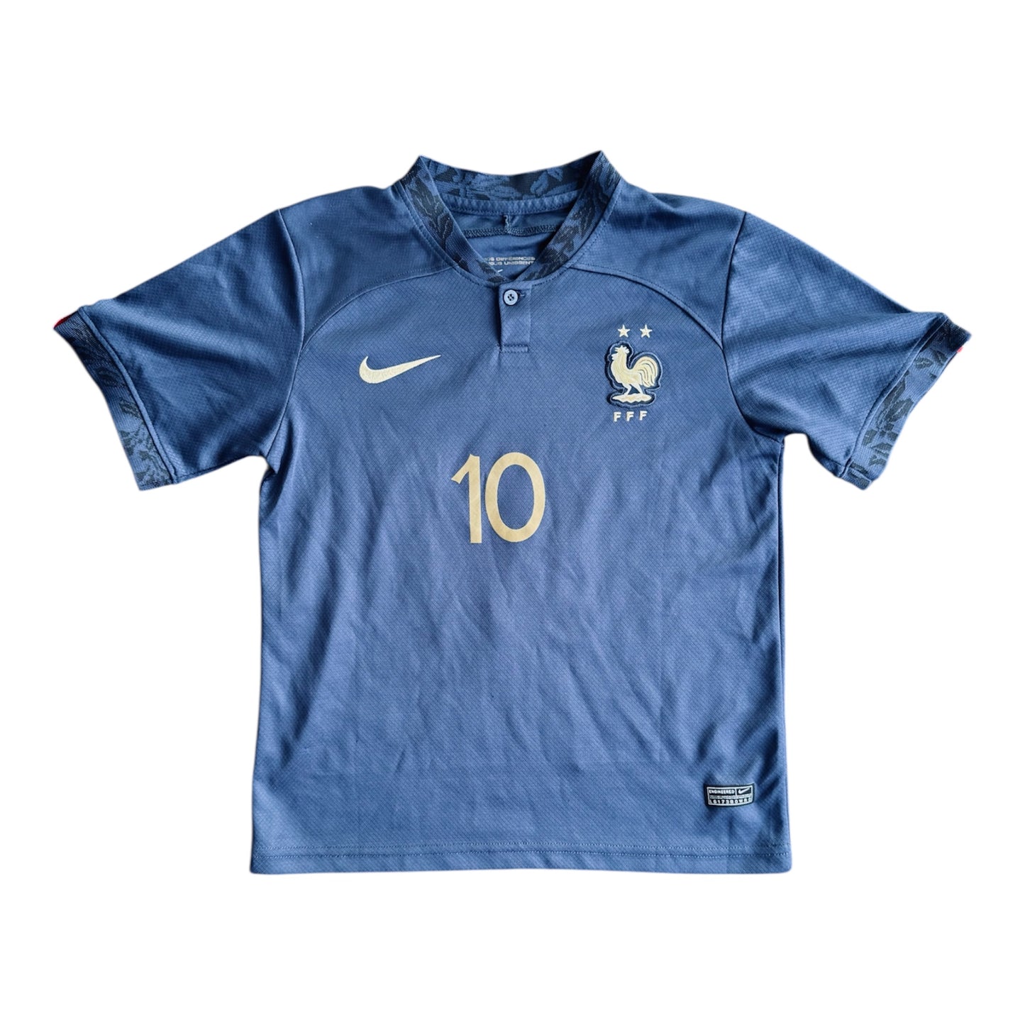 2022-23 France Kylian Mbappé #10 Nike Football Jersey Youth Size: 26