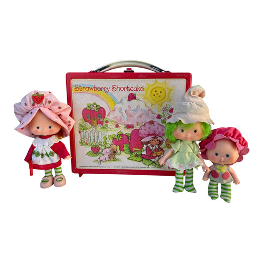 VTG 80s Strawberry Shortcake Dolls & Aladdin Plastic Lunchbox Collectible Bundle