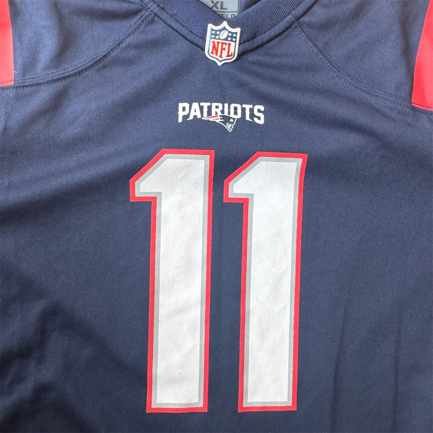 New England Patriots Nike On Field NFL Julian Edleman #11 Football Youth Jersey Size: XL (18/20)