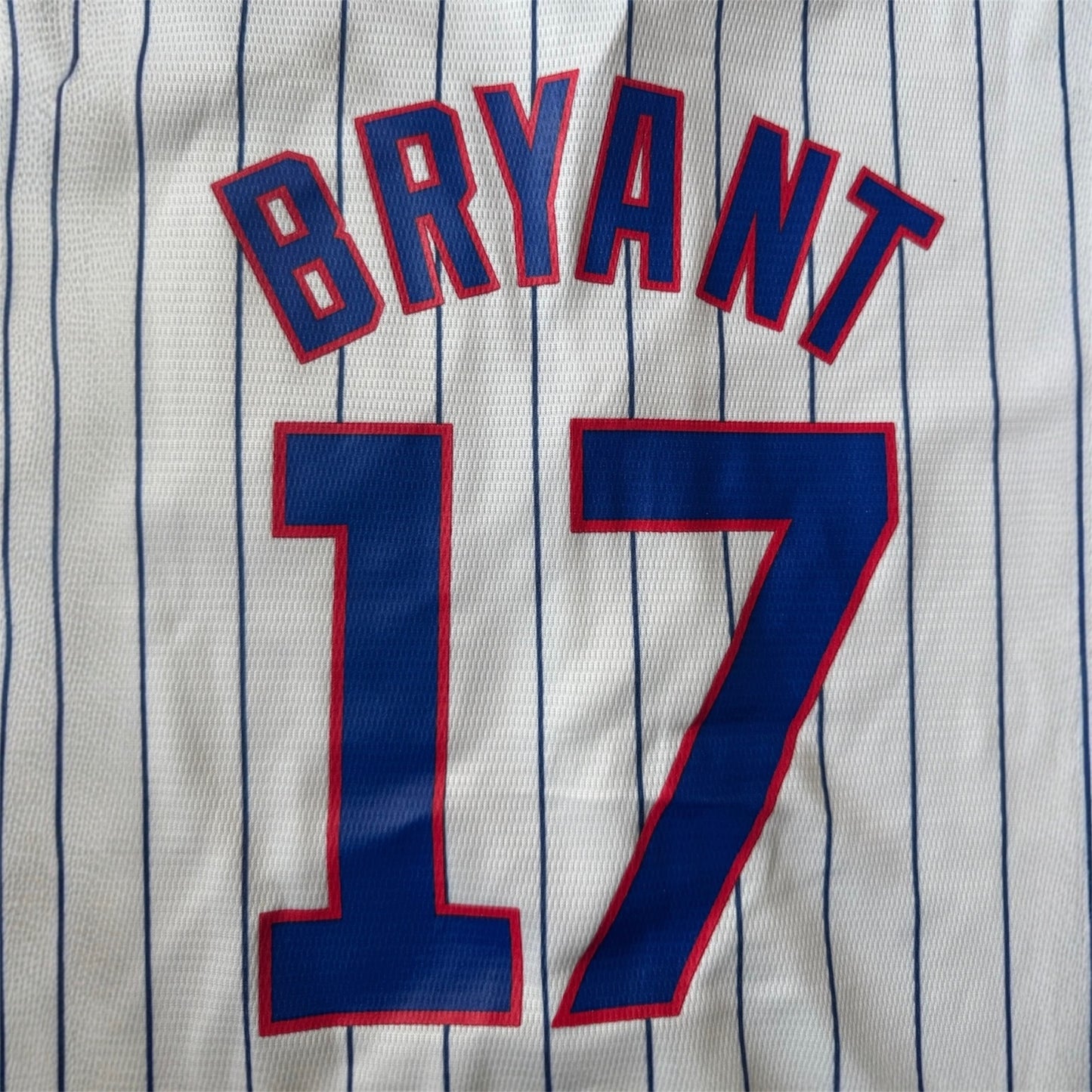 Chicago Cubs Majestic Kris Bryant #17 Pinstripe Youth Jersey Size: M (10/12)