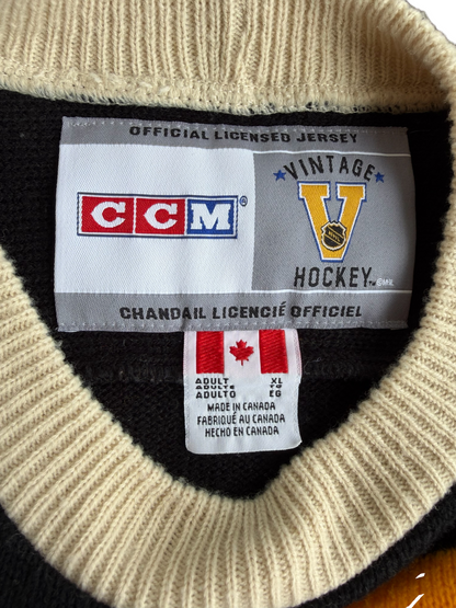 Boston Bruins Vintage Hockey CCM Heritage Kint Sweater Size: XL