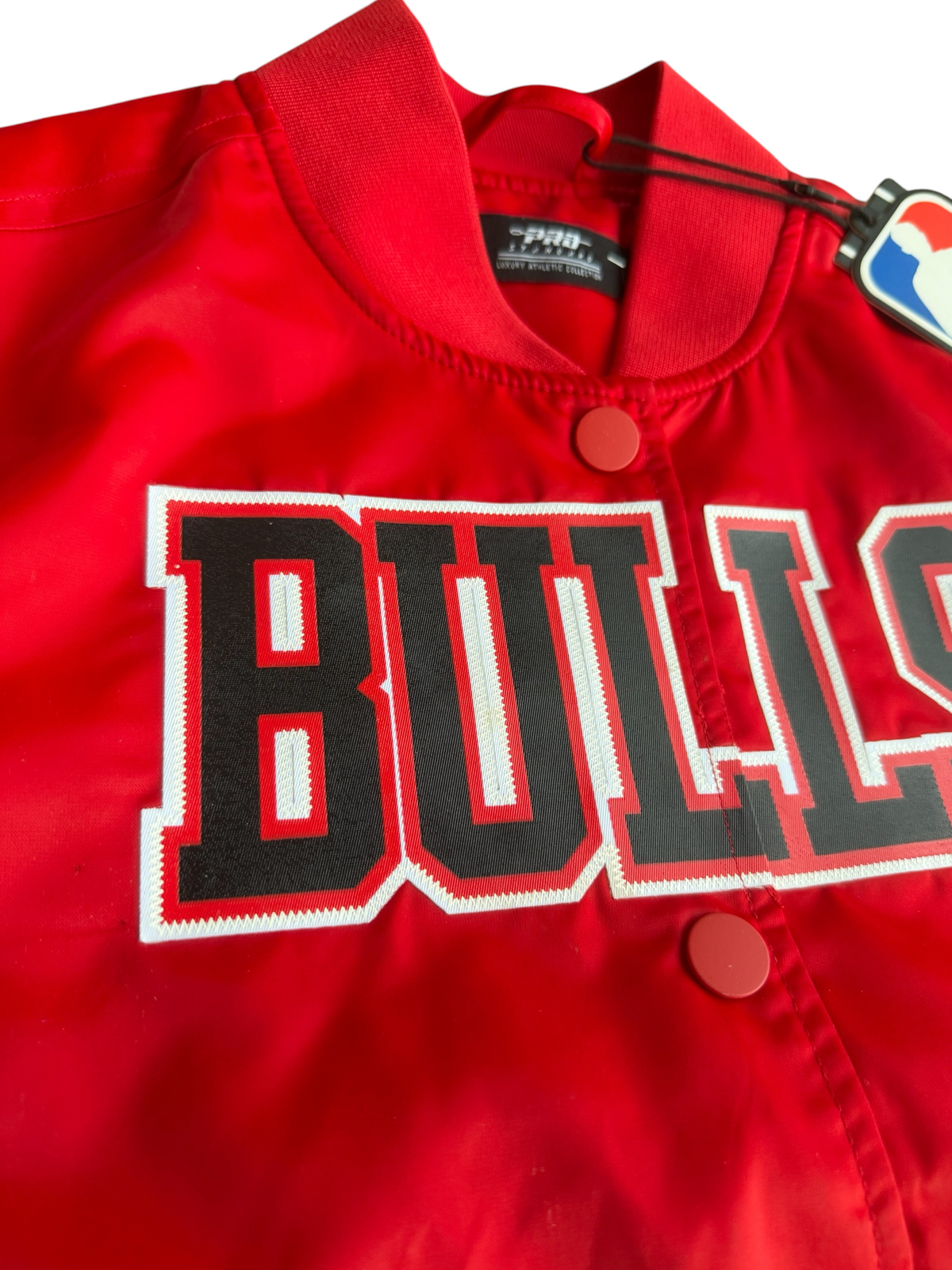 Chicago Bulls Pro Standard Women's Red Satin Bomber Jacket Size: XS